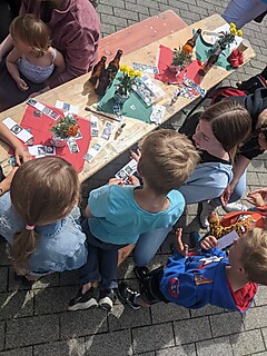 Geburtstagsparty auf dem Merler Dorfplatz