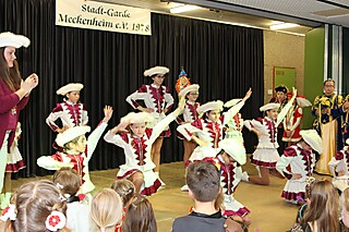 Jecke Kids feierten in Merl