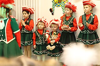 Jecke Kids feierten in Merl