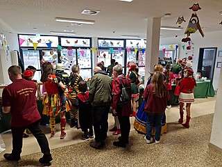 Jecke Kids feierten in Merl