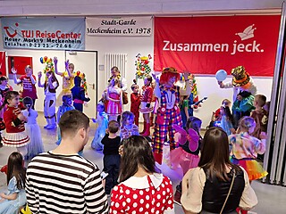 Jecke Kids feierten in Merl