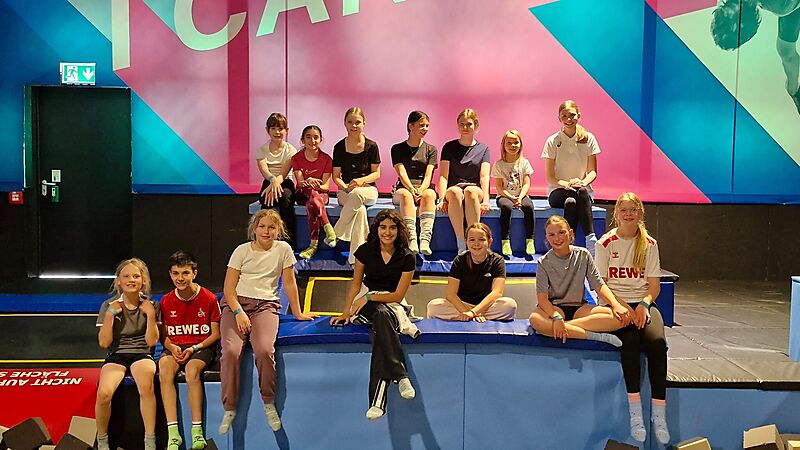 Große Freude für die Kinder- und Jugendgruppe:Ausflug ins Robinson Jump als Dankeschön