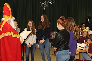 Der Nikolaus besucht die Stadt-Garde